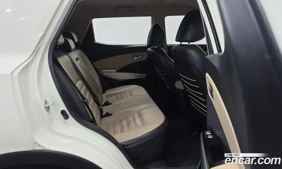 SsangYong TIBOLI 2015 1.6 гидро в Москве № 1613305, фото 17