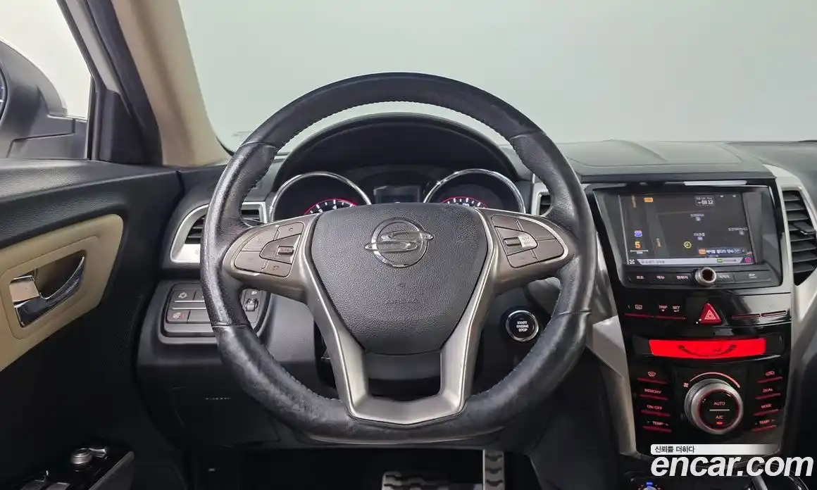 SsangYong TIBOLI 2015 1.6 гидро в Москве № 1613305, фото 19