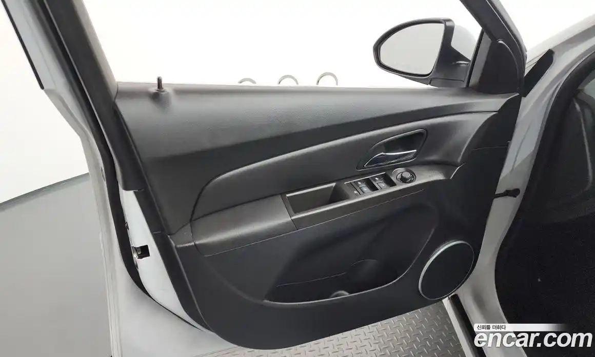 Chevrolet Cruze 2013 1.8 гидро в Москве № 1614125, фото 14