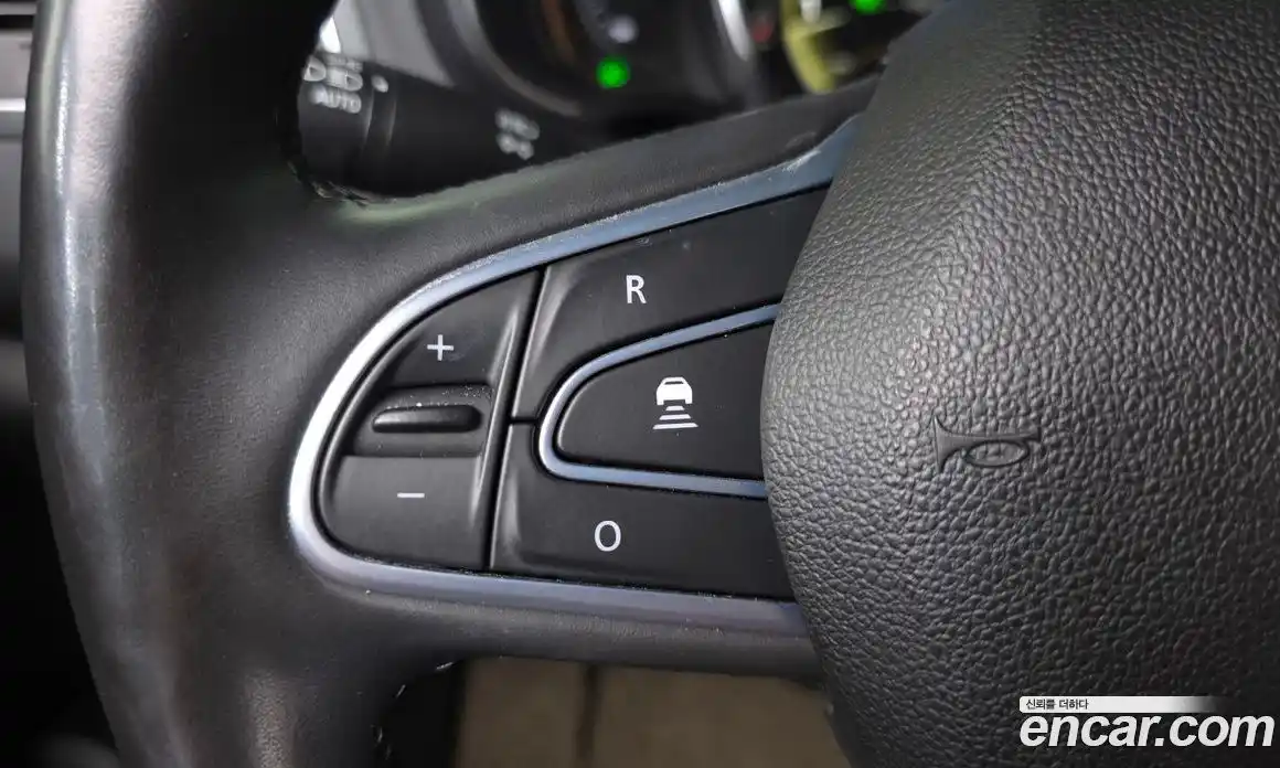 Renault QM6 2022 2.0 гидро в Москве № 1615325, фото 34