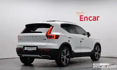 Volvo XC40 2019 2.0 гидро в Москве № 1618585, миниатюра 2