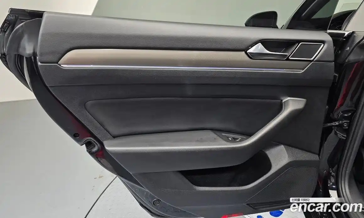 Volkswagen Arteon 2019 2.0 гидро в Москве № 1623396, фото 15
