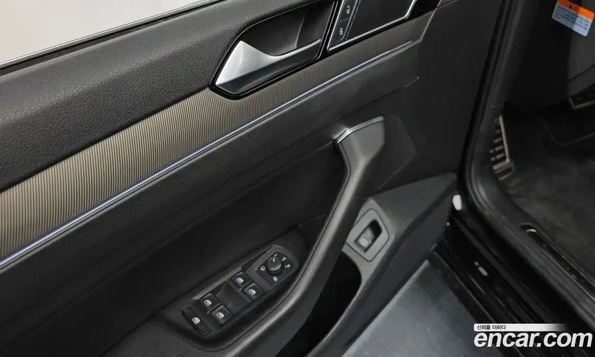 Volkswagen Arteon 2019 2.0 гидро в Москве № 1623396, фото 35