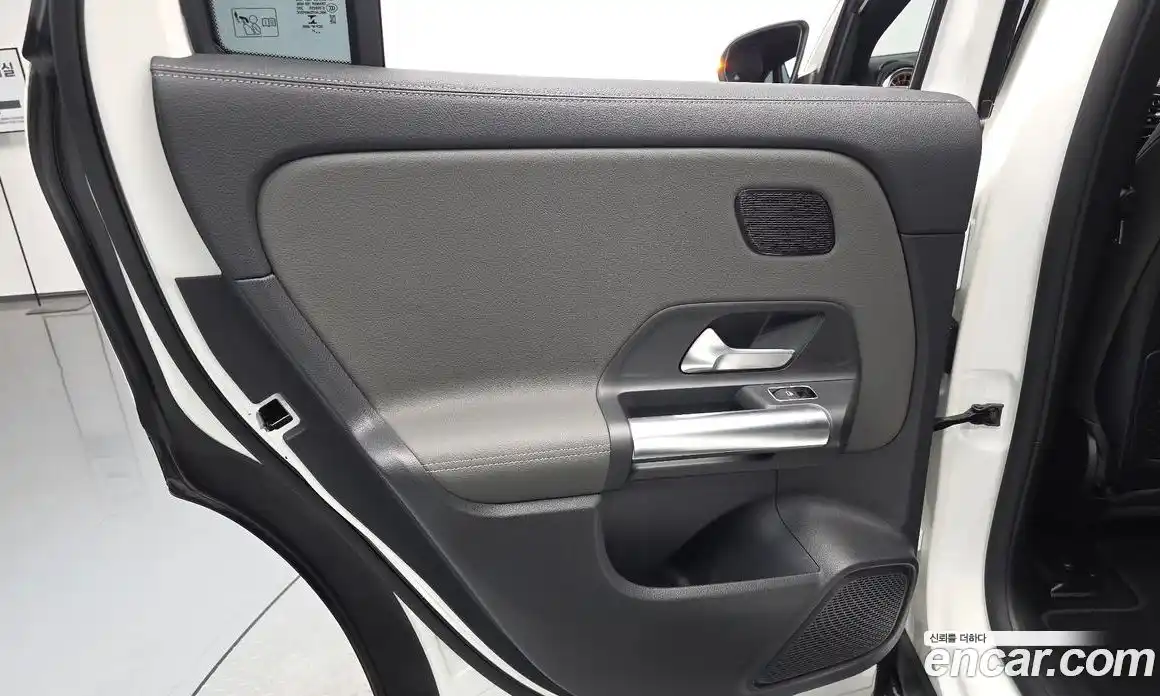 Mercedes-Benz EQA 2021 0.2 гидро в Москве № 1689960, фото 14