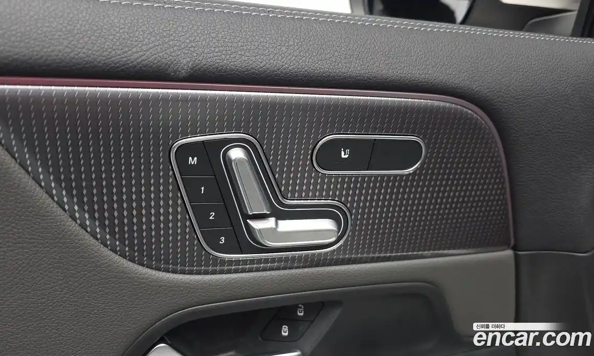 Mercedes-Benz EQA 2021 0.2 гидро в Москве № 1689960, фото 15
