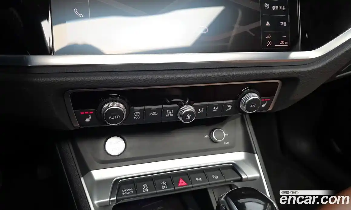 Audi Q3 2020 2.0 гидро в Москве № 1690923, фото 23