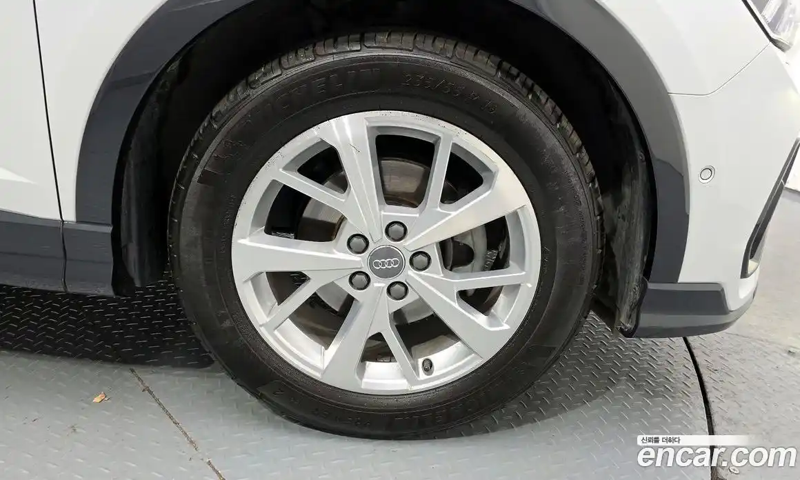 Audi Q3 2020 2.0 гидро в Москве № 1690923, фото 7