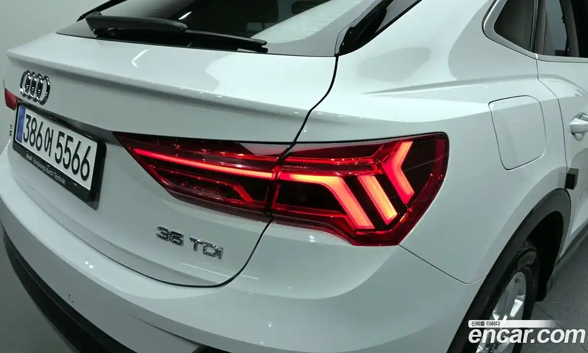 Audi Q3 2020 2.0 гидро в Москве № 1690923, фото 9