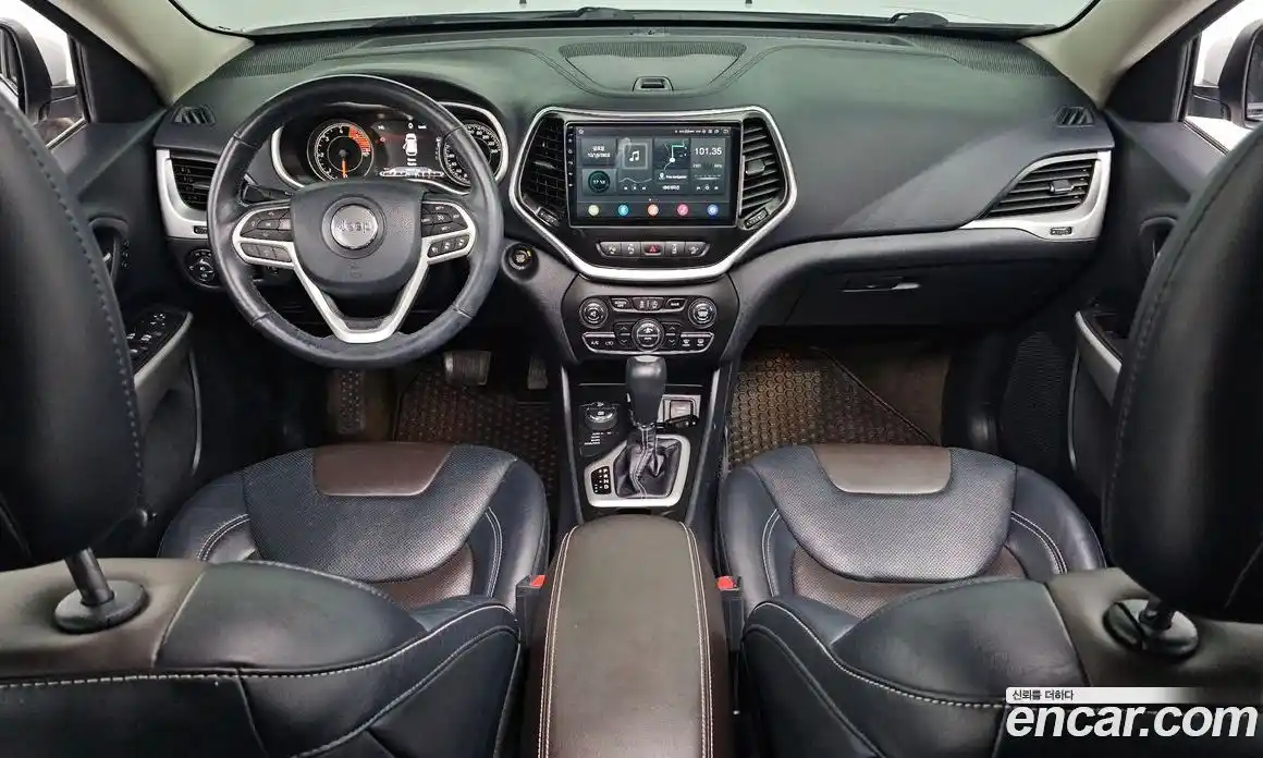 Jeep Cherokee 2017 2.2 гидро в Москве № 169738, фото 7