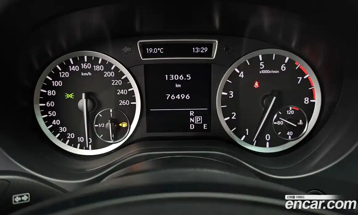 Infiniti Q30 2017 2.0 гидро в Москве № 1699121, фото 11