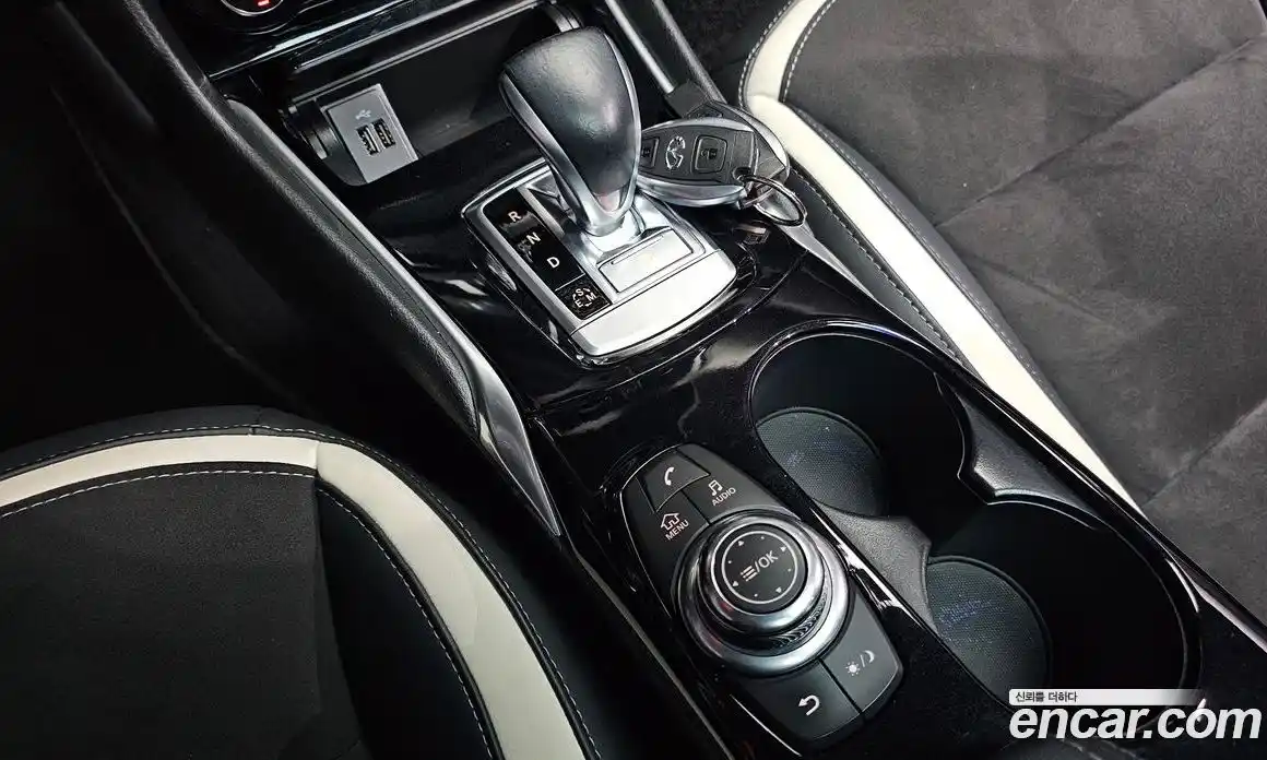 Infiniti Q30 2017 2.0 гидро в Москве № 1699121, фото 12