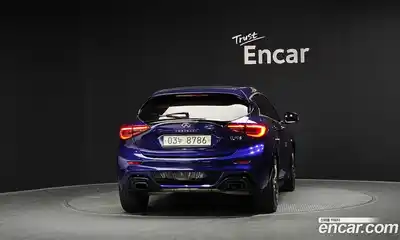 Infiniti Q30 2017 2.0 гидро в Москве № 1699121, миниатюра 4