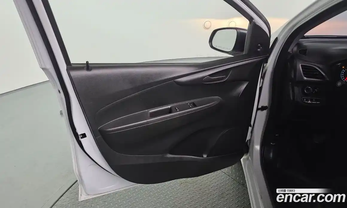 Chevrolet Spark 2018 1.0 гидро в Москве № 1760261, фото 14