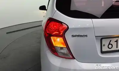 Chevrolet Spark 2018 1.0 гидро в Москве № 1760261, миниатюра 9