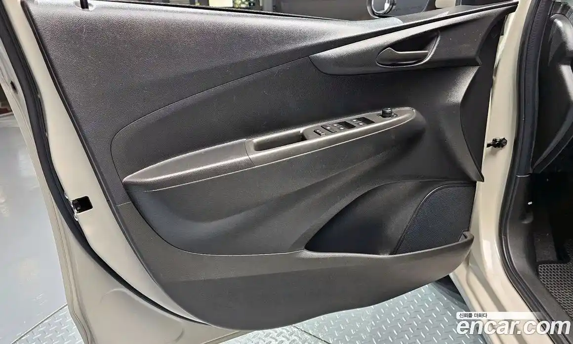 Chevrolet Spark 2015 1.0 гидро в Москве № 1760402, фото 14