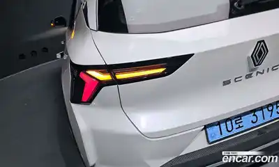 Renault Scenic 2026 0.3 гидро в Москве № 1760938, миниатюра 9