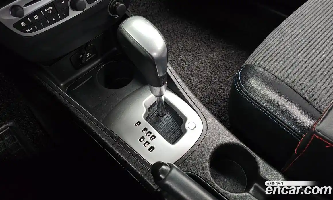 Renault SM3 2012 1.6 гидро в Москве № 1761551, фото 12