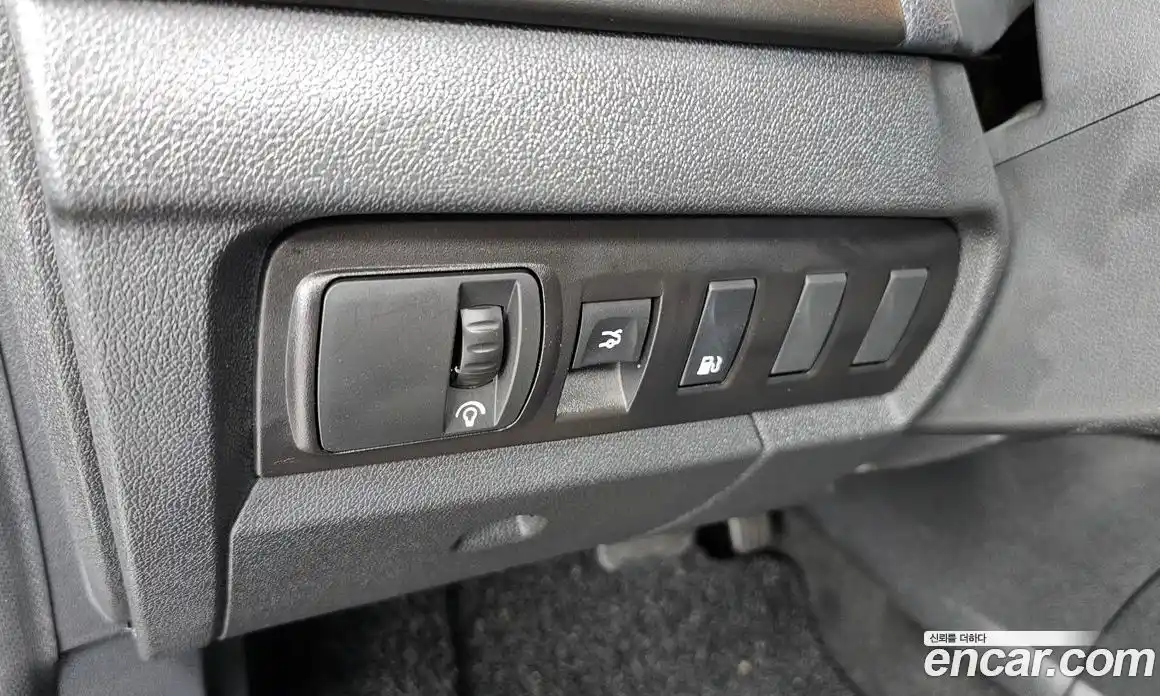 Renault SM3 2012 1.6 гидро в Москве № 1761551, фото 27