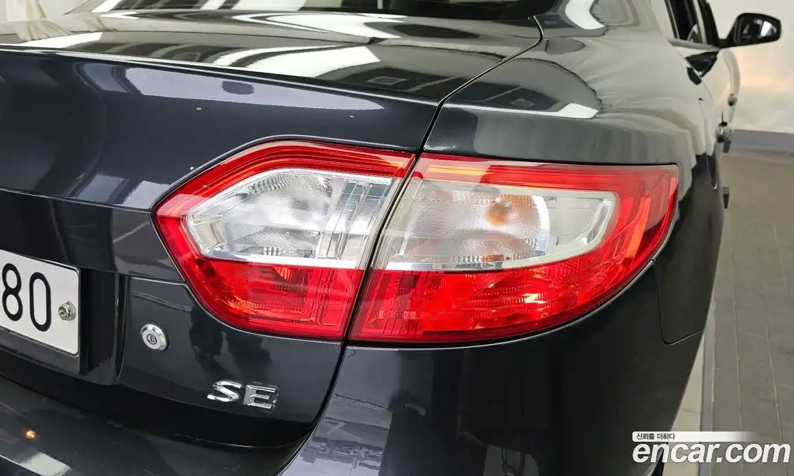 Renault SM3 2012 1.6 гидро в Москве № 1761551, фото 9