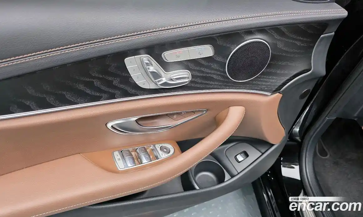 Mercedes-Benz E-Class 2023 2.0 гидро в Москве № 1762230, фото 27