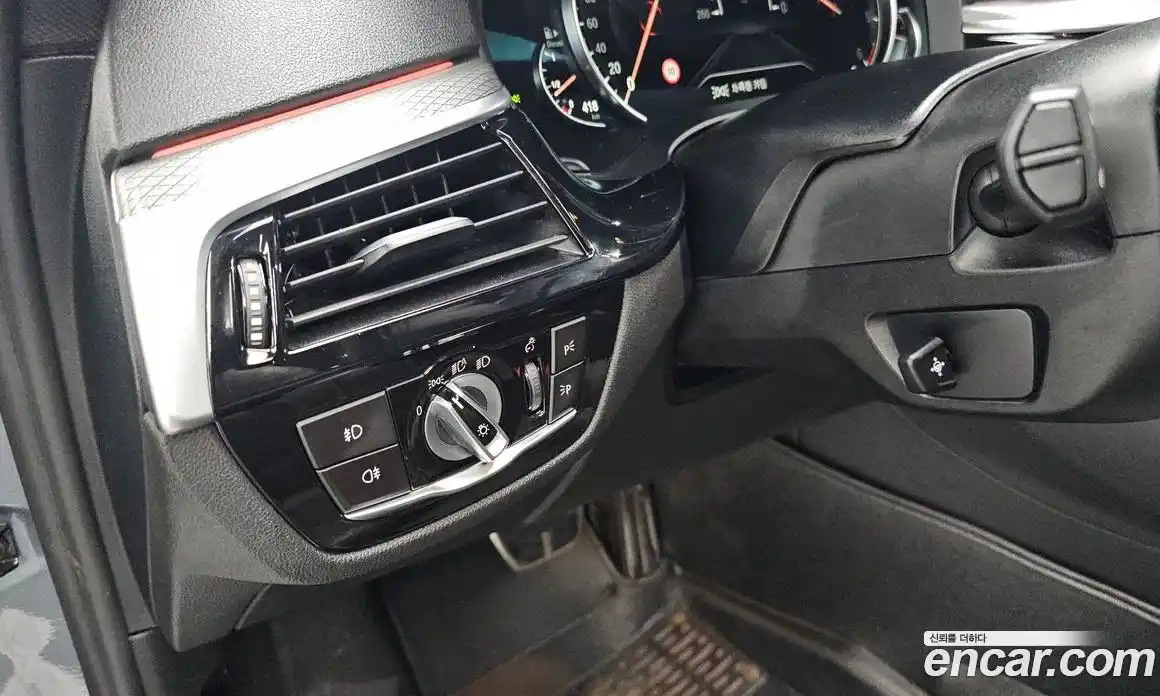 BMW 5-Series 2017 2.0 гидро в Москве № 1830435, фото 28
