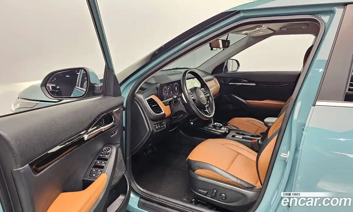 Kia Seltos 2022 2.0 гидро в Москве № 1832000, фото 13