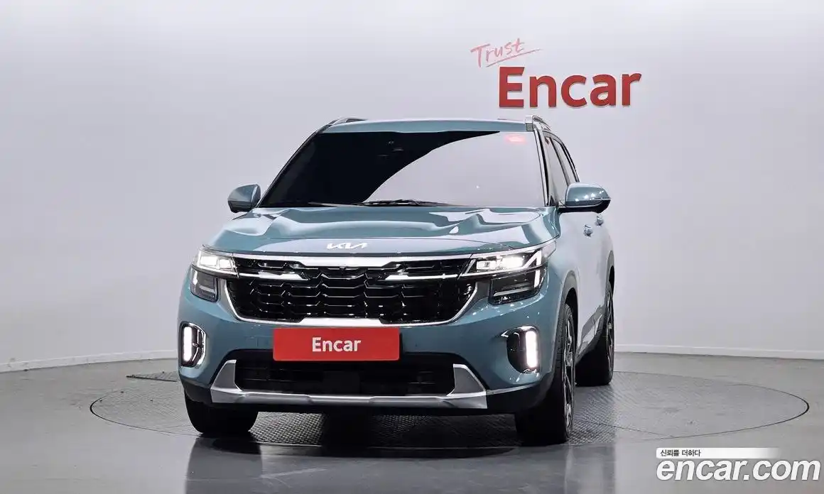 Kia Seltos 2022 2.0 гидро в Москве № 1832000, фото 3