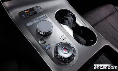 Genesis GV70 2024 2.5 гидро в Москве № 1832158, миниатюра 12