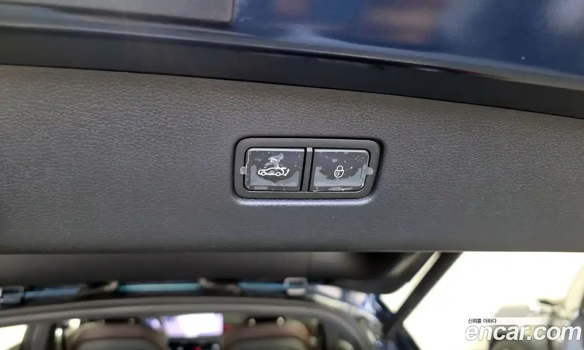 Genesis GV70 2024 2.5 гидро в Москве № 1832158, фото 32