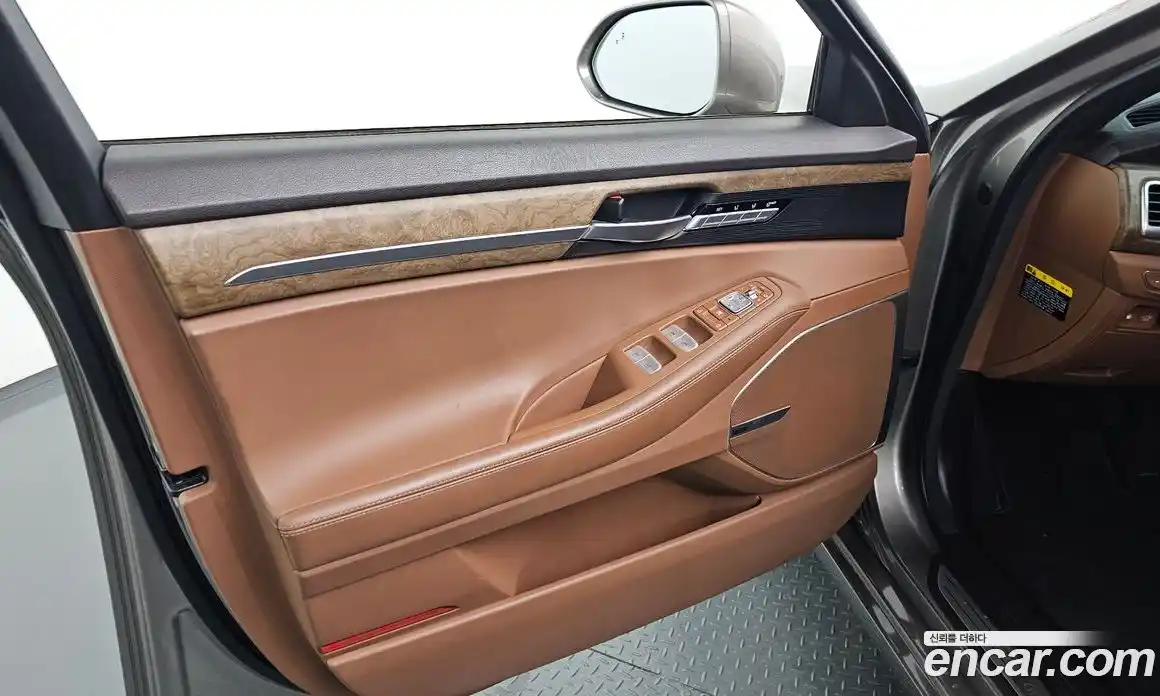 Genesis G90 2019 3.8 гидро в Москве № 1832524, фото 14