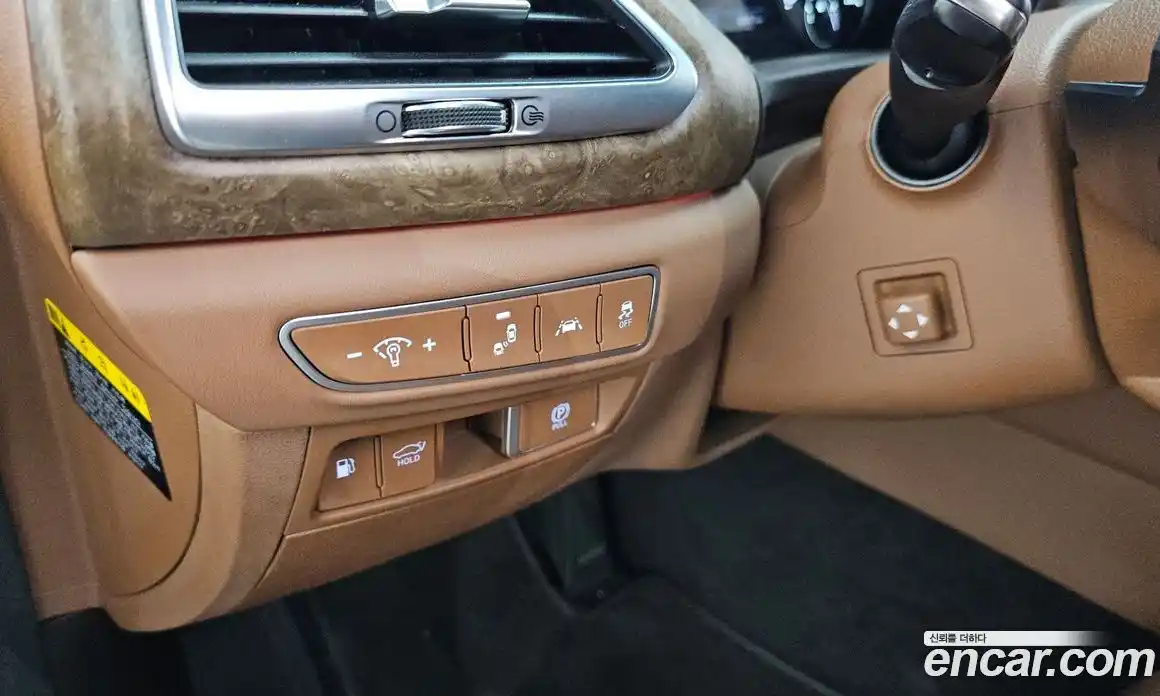 Genesis G90 2019 3.8 гидро в Москве № 1832524, фото 21