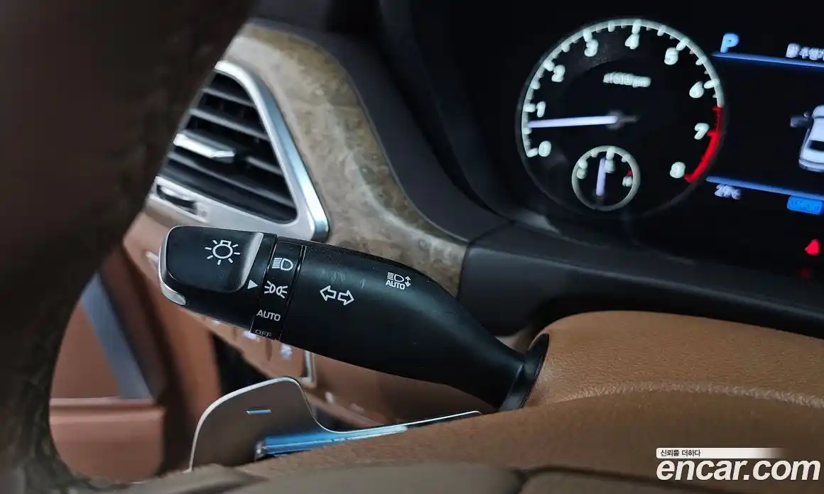Genesis G90 2019 3.8 гидро в Москве № 1832524, фото 31