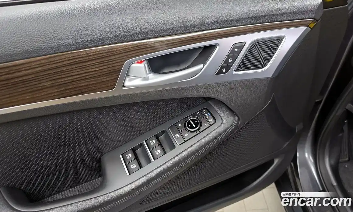 Genesis G80 2017 3.3 гидро в Москве № 1832526, фото 28