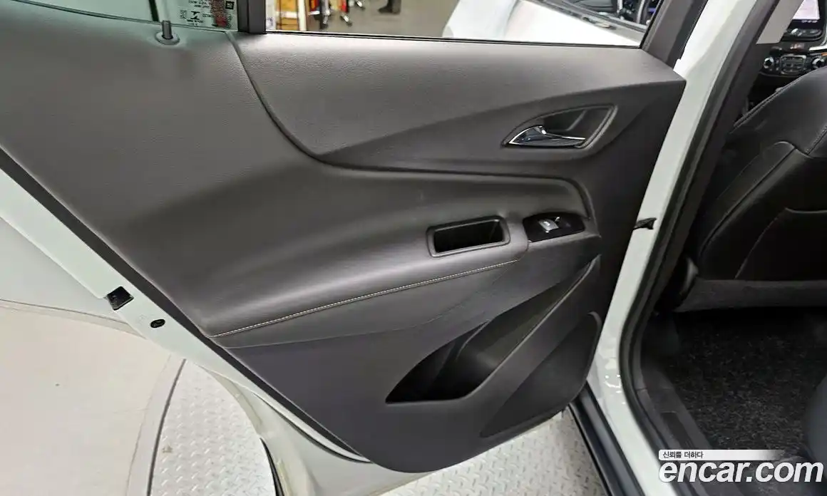 Chevrolet Equinox 2022 1.5 гидро в Москве № 1833582, фото 15