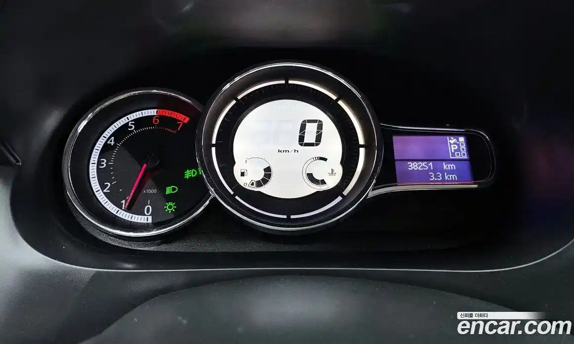 Renault SM3 2018 1.6 гидро в Москве № 1834500, фото 11
