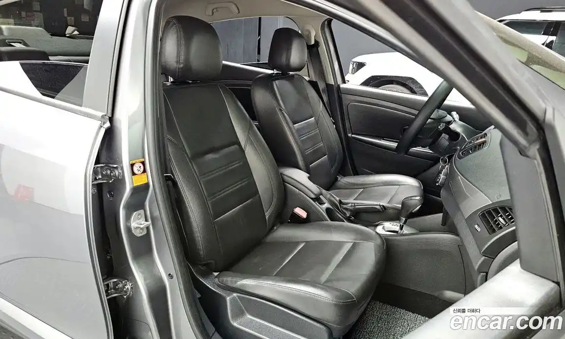 Renault SM3 2018 1.6 гидро в Москве № 1834500, фото 17