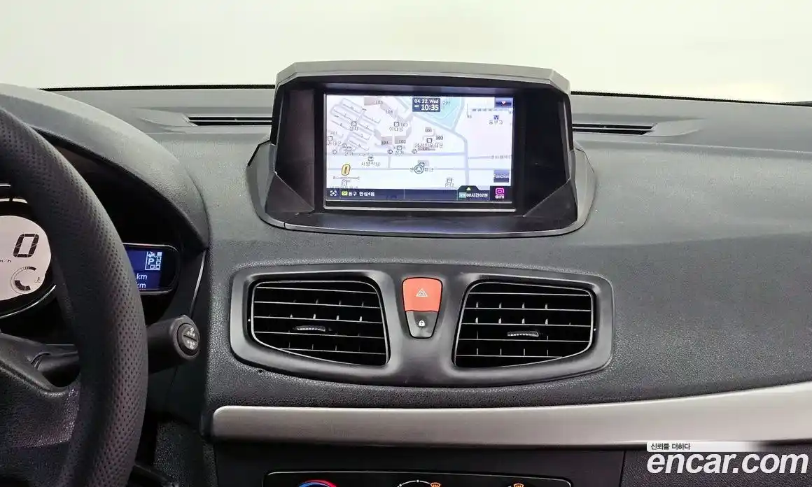 Renault SM3 2018 1.6 гидро в Москве № 1834500, фото 21