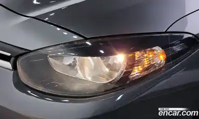 Renault SM3 2018 1.6 гидро в Москве № 1834500, миниатюра 8