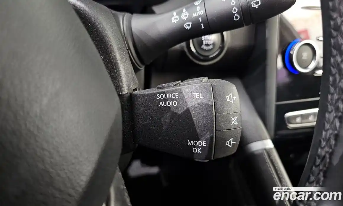 Renault QM6 2017 2.0 гидро в Москве № 1834903, фото 31