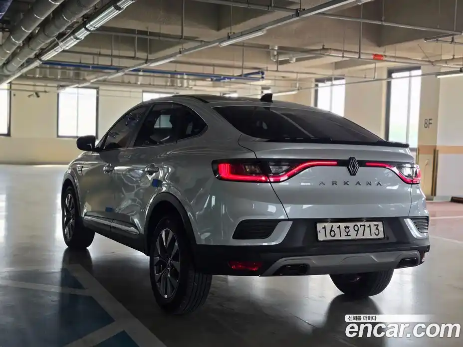 Renault Arkana 2025 1.6 вариатор в Москве № 1835087, фото 5