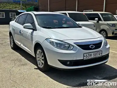Renault SM3 2010 1.6 вариатор в Москве № 1835241, миниатюра 3