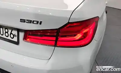 BMW 5-Series 2020 2.0 гидро в Москве № 1835626, миниатюра 9