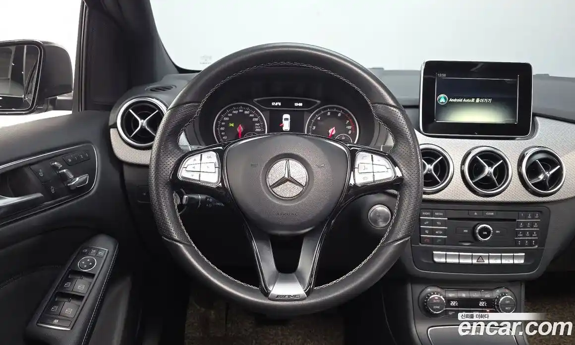 Mercedes-Benz B-Class 2017 2.0 гидро в Москве № 1835896, фото 13