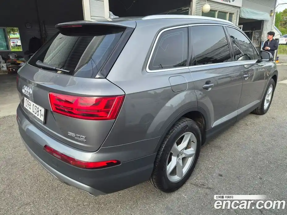 Audi Q7 2016 3.0 гидро в Москве № 1836740, фото 5