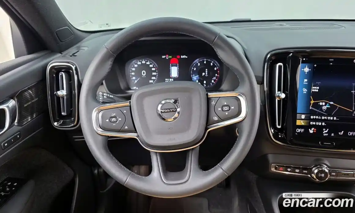 Volvo XC40 2022 2.0 гидро в Москве № 1836799, фото 19