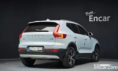 Volvo XC40 2022 2.0 гидро в Москве № 1836799, миниатюра 2