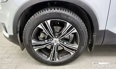 Volvo XC40 2022 2.0 гидро в Москве № 1836799, миниатюра 5