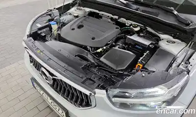 Volvo XC40 2022 2.0 гидро в Москве № 1836799, миниатюра 6