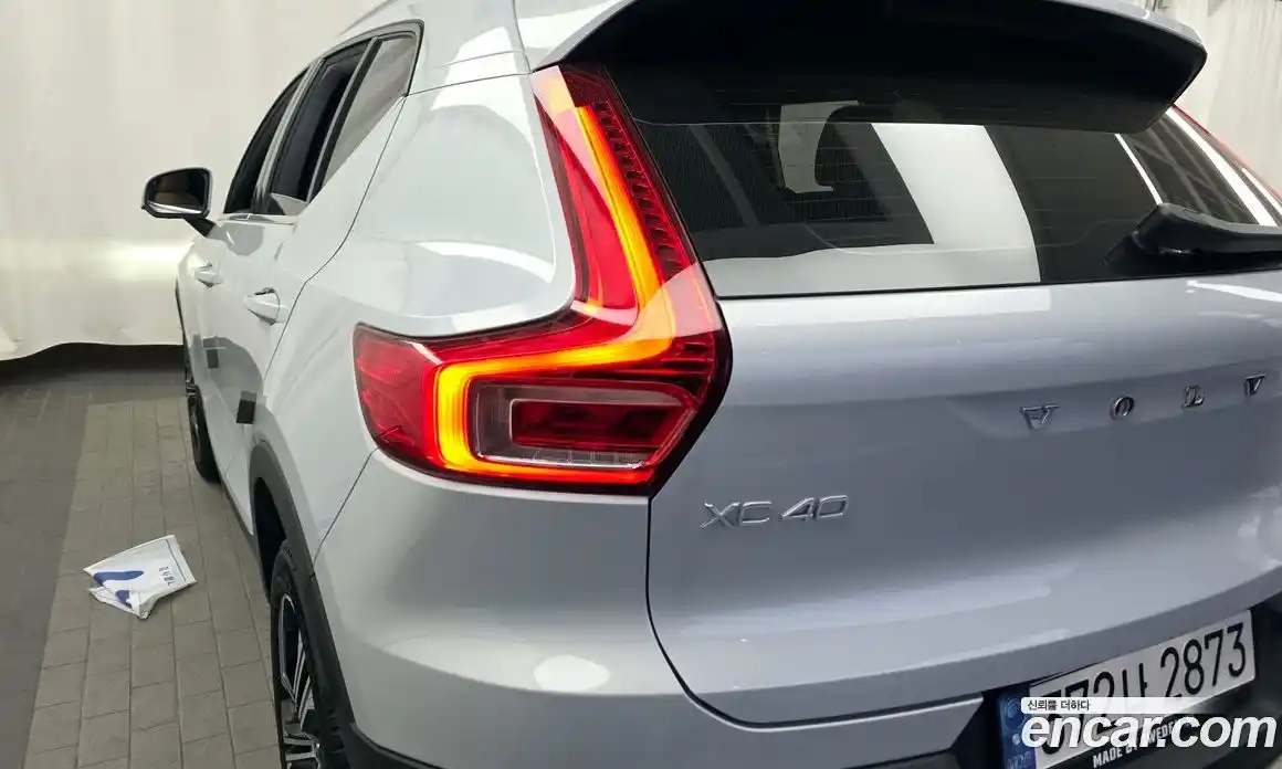 Volvo XC40 2022 2.0 гидро в Москве № 1836799, фото 9