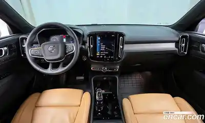 Volvo XC40 2022 2.0 гидро в Москве № 1836799, миниатюра 10